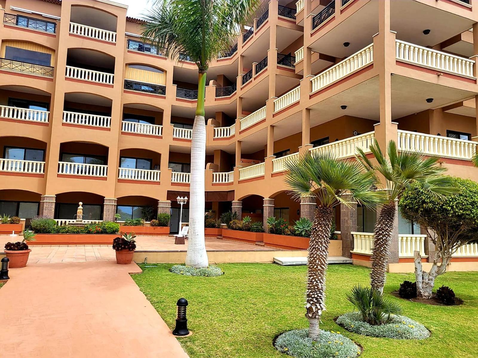 El Nautico Coral Suites 圣米格尔德阿沃纳 外观 照片