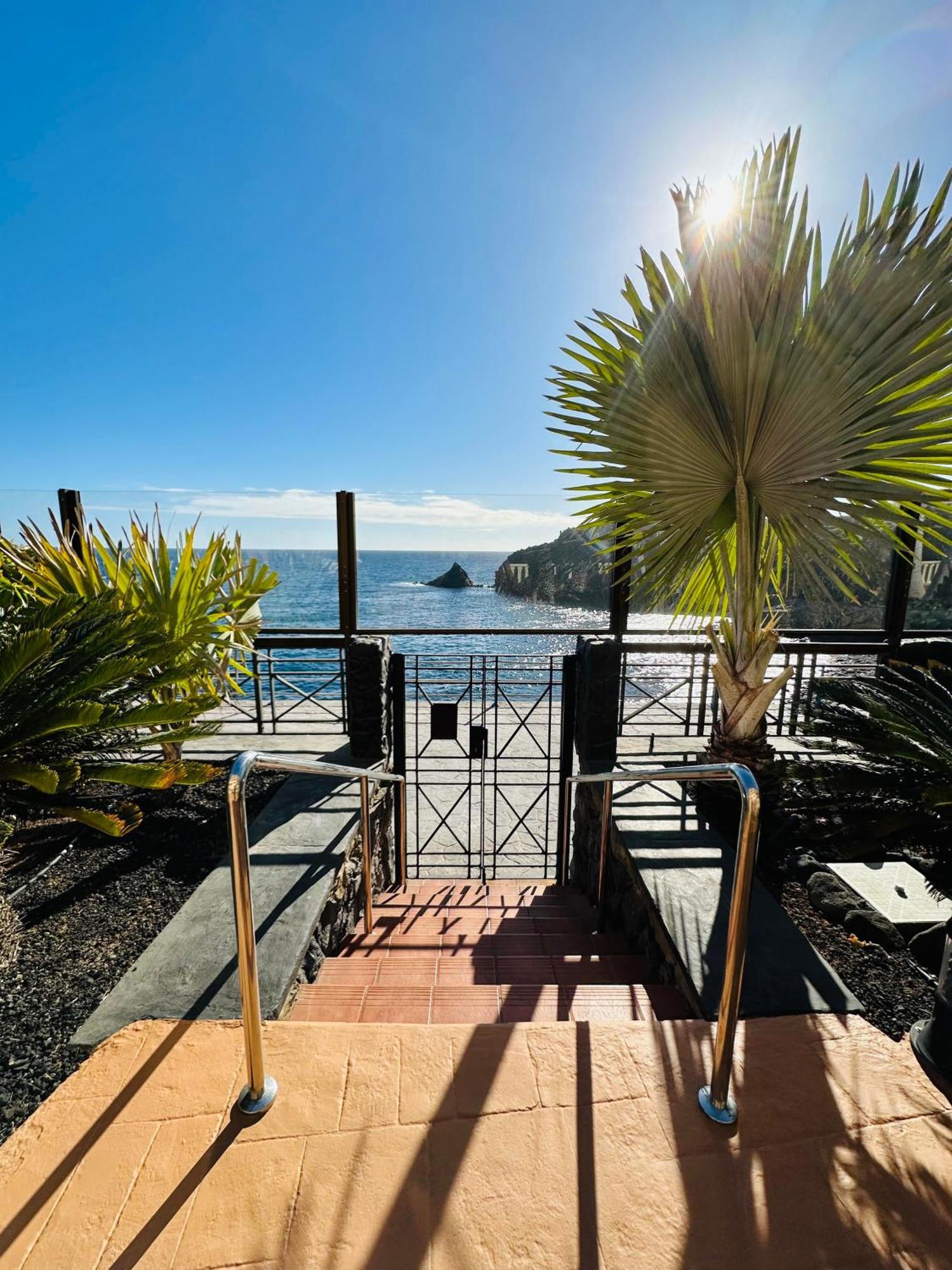 El Nautico Coral Suites 圣米格尔德阿沃纳 外观 照片