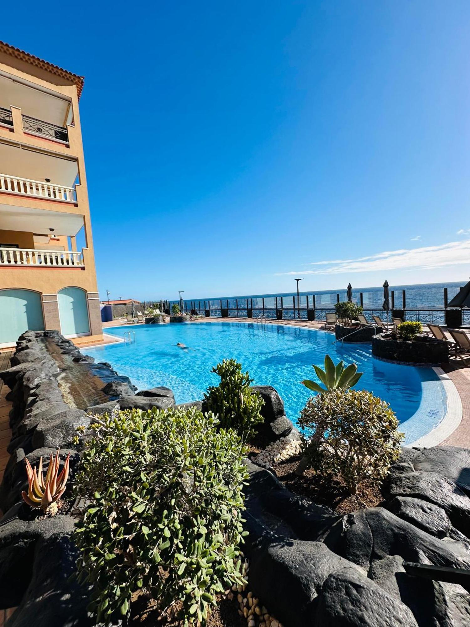 El Nautico Coral Suites 圣米格尔德阿沃纳 外观 照片